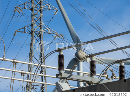 Wind turbine and electrical equipment Wind turbine and electrical equipment 62018592