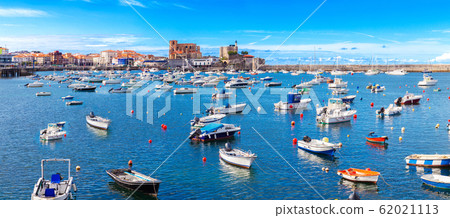 Beautiful skyline panoramic in Spain landmark. Beautiful skyline panoramic in Spain landmark. 62021113