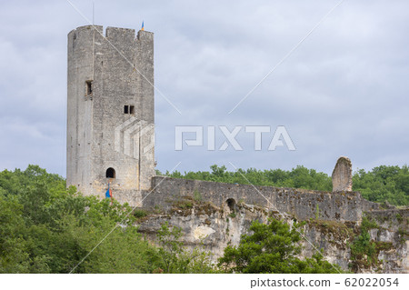 Castle Gavaudun in Lot-et-Garonne, Aquitaine, Castle Gavaudun in Lot-et-Garonne, Aquitaine, 62022054