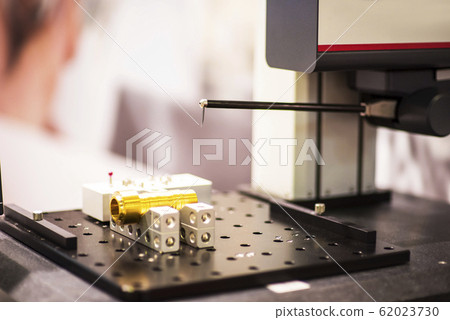 Grinding inside the hole on a precision machine in 62023730
