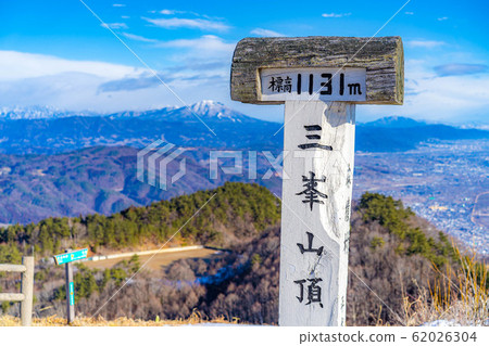 Winter Zenkojidaira viewed from the observatory [Nagano Prefecture] 62026304