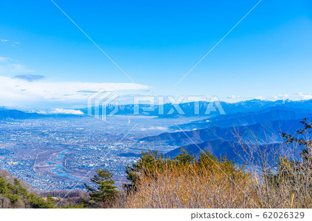 Winter Zenkojidaira viewed from the observatory [Nagano Prefecture] 62026329