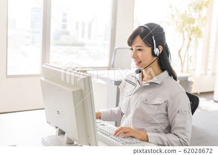 Work clothes, operators, call centers 62028672