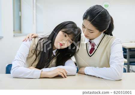 High school student's daily life, Asian teenage students wearing uniform on college with friends 185 High school student's daily life, Asian teenage students wearing uniform on college with friends 185 62031001