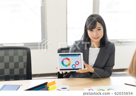 Business negotiations, proposals, meetings Business negotiations, proposals, meetings 62035654