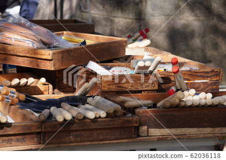 "Hardware shop" 62036118