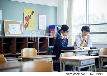 高中生男女學習 62039996