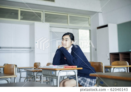 高中生的日常生活 高中生的日常生活 62040143