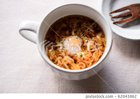Mug ramen 62043862