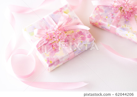 Mother's Day gift 62044206