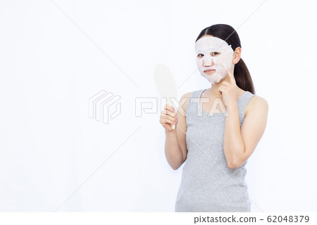 30s female beauty sheet mask 62048379