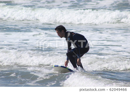 [LA Venice Beach] Surfing 62049466