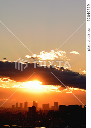 Sunset view of skyscrapers from the observatory 62049819