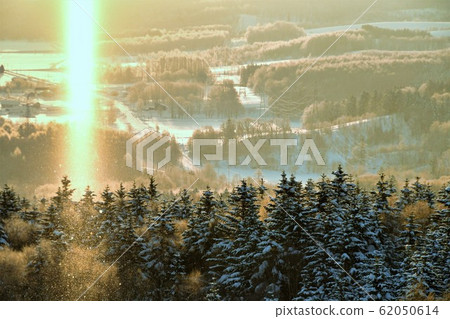 Sunpillar phenomenon 62050614