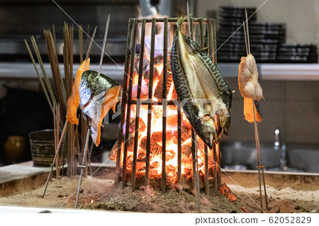 Robatayaki or Japanese barbecue with fresh meat 62052829