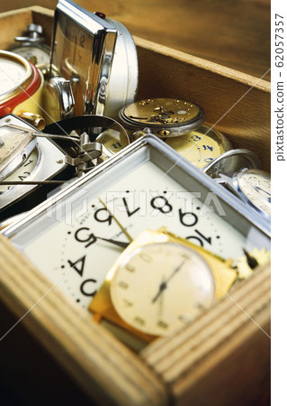 Different vintage mechanical clock Different vintage mechanical clock 62057357