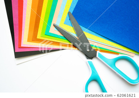 Origami and scissors Origami and scissors 62061621