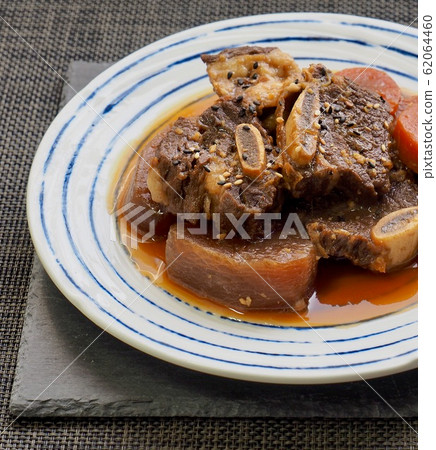 韓國傳統食品排骨蒸 韓國傳統食品排骨蒸 62064460