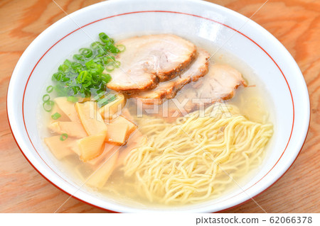 注意)Steam正在修飾合成。鹽拉麵,鹽味拉麵,拉麵的圖像。 注意)Steam正在修飾合成。鹽拉麵,鹽味拉麵,拉麵的圖像。 62066378