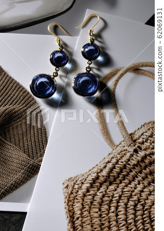 Earrings Earrings 62069131