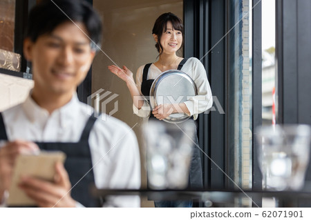 咖啡館餐館餐館職員文員 62071901