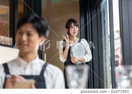 咖啡館餐館餐館職員文員 62071903