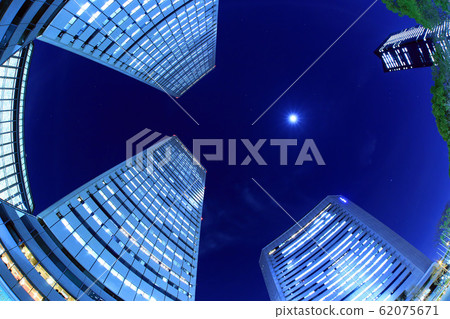 City night moon 62075671