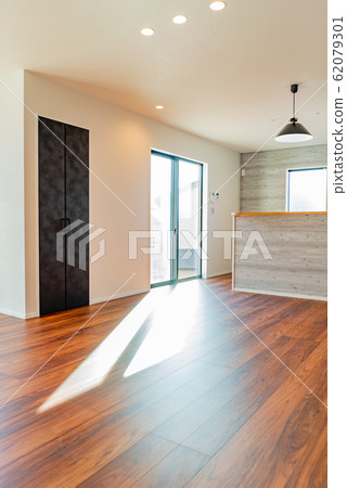 新建木屋廚房櫃檯 新建木屋廚房櫃檯 62079301