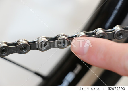 Road bike chain ampoule pin 62079590