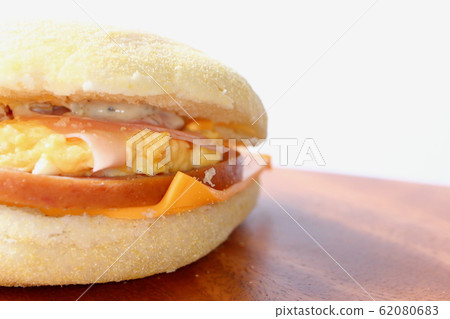 Sausage egg muffin Sausage egg muffin 62080683
