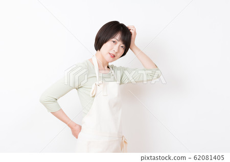 Female apron Female apron 62081405