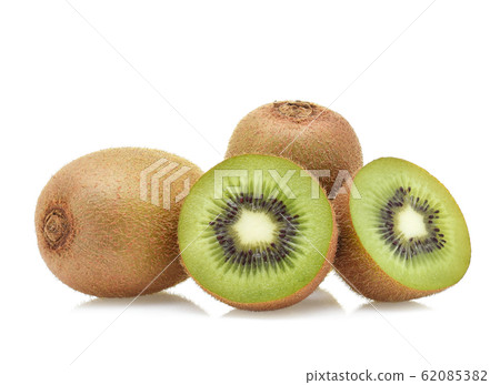 Kiwi fruit isolated on white background. 62085382