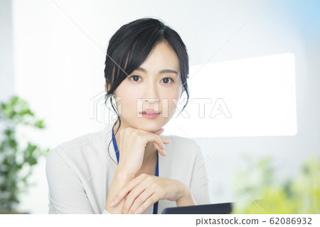 商業,工作,女人,筆記本電腦 商業,工作,女人,筆記本電腦 62086932