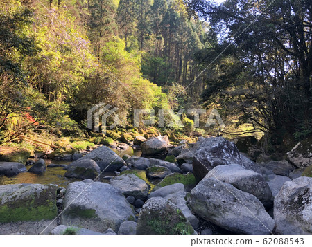 Inukai waterfall 62088543