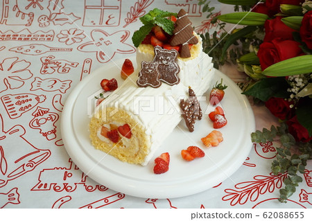 Bush de Noel (Buche de Noel), Christmas cake Bush de Noel (Buche de Noel), Christmas cake 62088655