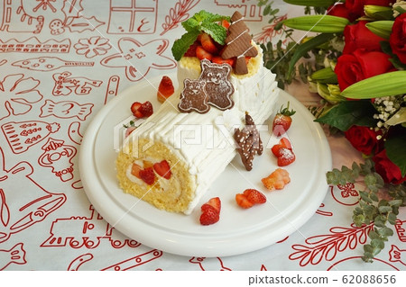 Bush de Noel (Buche de Noel), Christmas cake Bush de Noel (Buche de Noel), Christmas cake 62088656