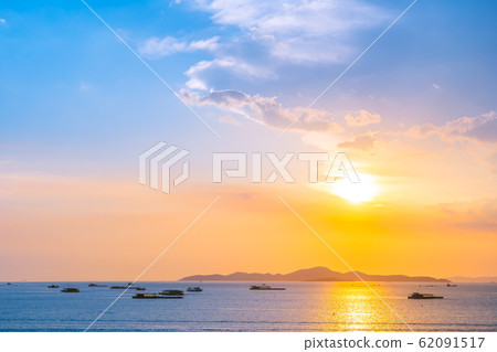 Beautiful landscape of sea ocean around Pattaya city in Thailand at sunset time 62091517