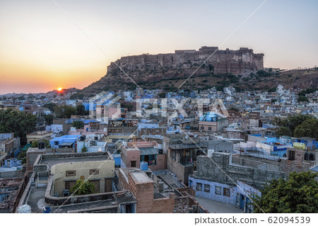 mehrangarh fort sunset 62094539