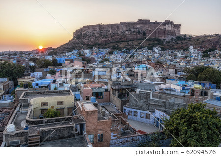 mehrangarh fort sunset 62094576