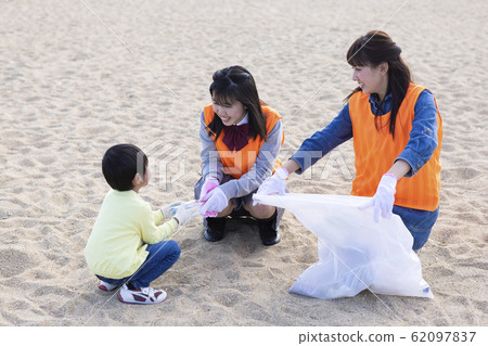 當地活動 62097837