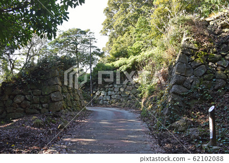 Sumoto Castle Ruins of East Gate 62102088