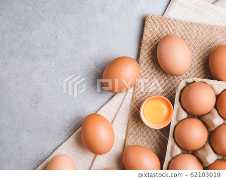 Organic chicken eggs food ingredients concept Organic chicken eggs food ingredients concept 62103019