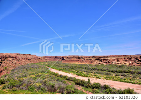 卡梅倫小土耳其洛拉德河 卡梅倫小土耳其洛拉德河 62103320