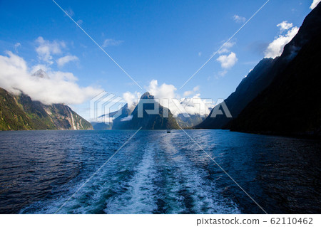 Milford Sound Milford Sound 62110462