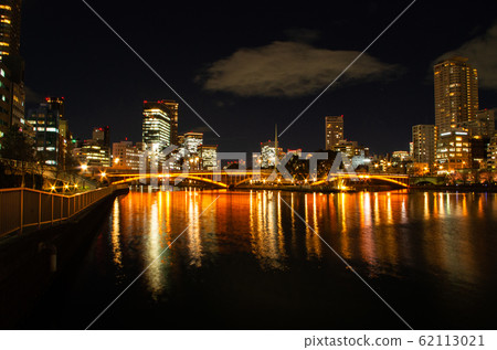 大阪/中之島的夜景 62113021