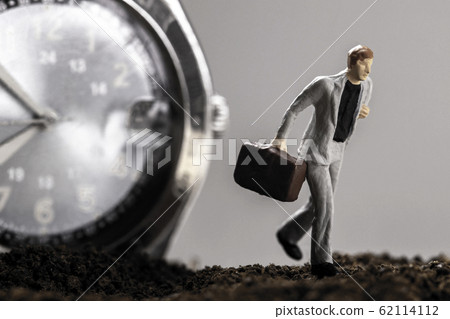 跑與手錶的商人 62114112