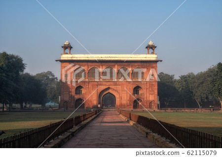 naubat khana in red fort 62115079