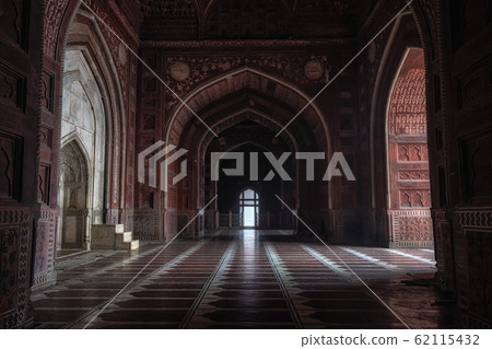 taj mahal kau ban mosque 62115432