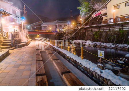 湯村溫泉雪景夜景 62117602