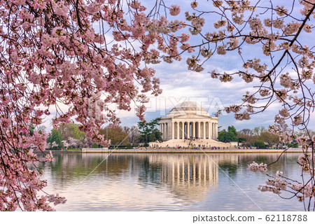 Washington, DC at the Tidal Basin and Jefferson Washington, DC at the Tidal Basin and Jefferson 62118788